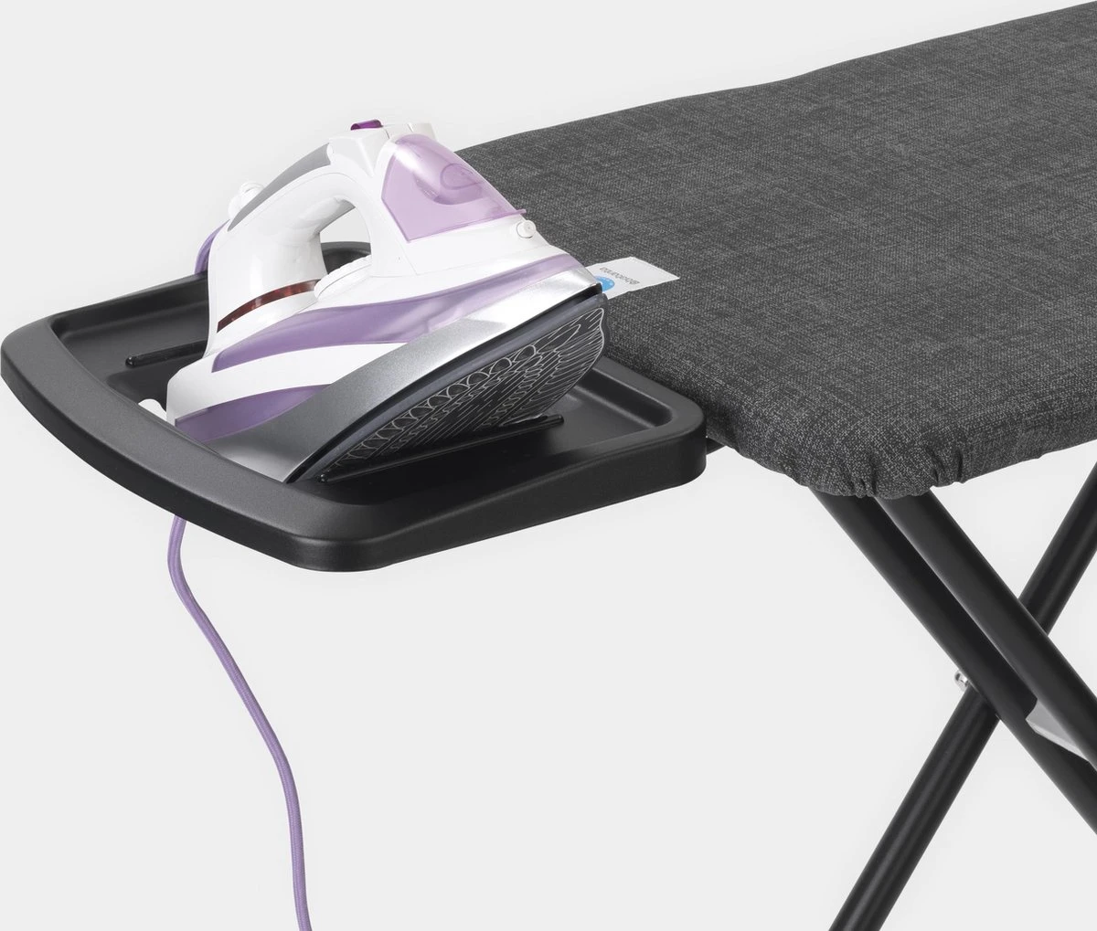 Brabantia Strijkplank C - Met Strijkijzerhouder - 124 X 45 Cm - Morning Breeze 8 Brabantia Strijkplank C - Met Strijkijzerhouder - 124 X 45 Cm - Morning Breeze - Afbeelding 6