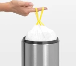 Brabantia Touch Bin Prullenbak - 3 L - Matt Steel -Brabantia 1200x1036