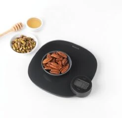 Brabantia Tasty+ Keukenweegschaal Digitaal - Geen Batterij Nodig - Dark Grey -Brabantia 1200x1156