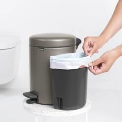 Brabantia NewIcon Prullenbak - 2 X 2 L - Platinum -Brabantia 1200x1200 235