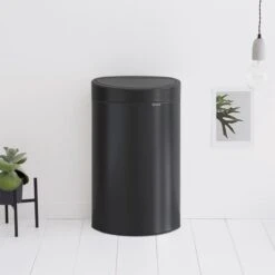 Brabantia Touch Bin Prullenbak - 40 L - Matt Black -Brabantia 1200x1200 271