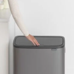 Brabantia Bo Touch Bin Prullenbak - 2 X 30 L - Platinum -Brabantia 1200x1200 290