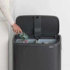 Brabantia Bo Touch Bin Prullenbak - 2 X 30 L - Matt Black 31 Brabantia Bo Touch Bin Prullenbak - 2 X 30 L - Matt Black -Brabantia 1200x1200 377