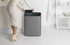 Brabantia Bo Touch Bin Prullenbak - 2 X 30 L - Platinum -Brabantia 1200x766 6
