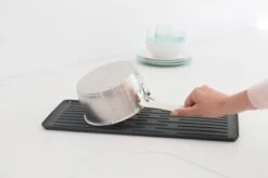 Brabantia SinkSide Afdruiprek Compact - Dark Grey 13 Brabantia SinkSide Afdruiprek Compact - Dark Grey -Brabantia 1200x799 114