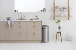 Brabantia Touch Bin Prullenbak - 40 L - Matt Steel Fingerprint Proof -Brabantia 1200x799 49