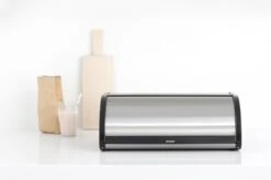 Brabantia Broodtrommel - Met Schuifdeksel - Matt Steel Fingerprint Proof -Brabantia 1200x799 85