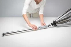 Brabantia Topspinner Droogmolen - 40 Meter - Met Metalen Grondanker 22 Brabantia Topspinner Droogmolen - 40 Meter - Met Metalen Grondanker -Brabantia 1200x799 93