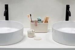 Brabantia ReNew Tandenborstelhouder - 11 X 19,6 X 9,9 Cm - Soft Beige -Brabantia 1200x800 50