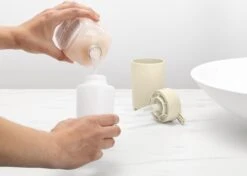 Brabantia ReNew Zeepdispenser - 250 Ml - Soft Beige -Brabantia 1200x854