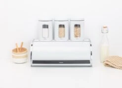 Brabantia Broodtrommel - Met Schuifdeksel - White -Brabantia 1200x867 2