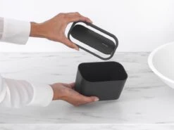 Brabantia MindSet Badkamer Afvalbakje - Dark Grey -Brabantia 1200x898 2