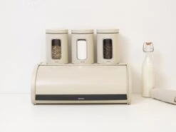 Brabantia Broodtrommel - Met Schuifdeksel - Soft Beige -Brabantia 1200x900 107