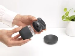 Brabantia Sink Side Afwasborstel - Met Zeepdispenser- Dark Grey -Brabantia 1200x900 153