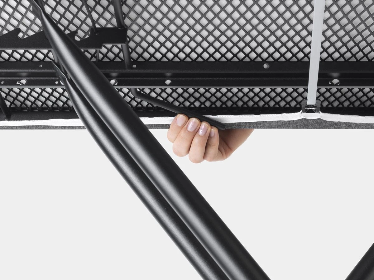 Brabantia Strijkplank C - Met Strijkijzerhouder - 124 X 45 Cm - Morning Breeze 10 Brabantia Strijkplank C - Met Strijkijzerhouder - 124 X 45 Cm - Morning Breeze - Afbeelding 8