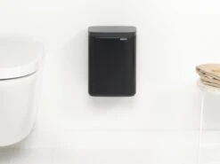 Brabantia Bo Prullenbak - 4 L - Matt Black -Brabantia 1200x900 46