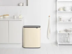 Brabantia Bo Touch Bin Prullenbak - 2 X 30 L - Soft Beige -Brabantia 1200x900 52