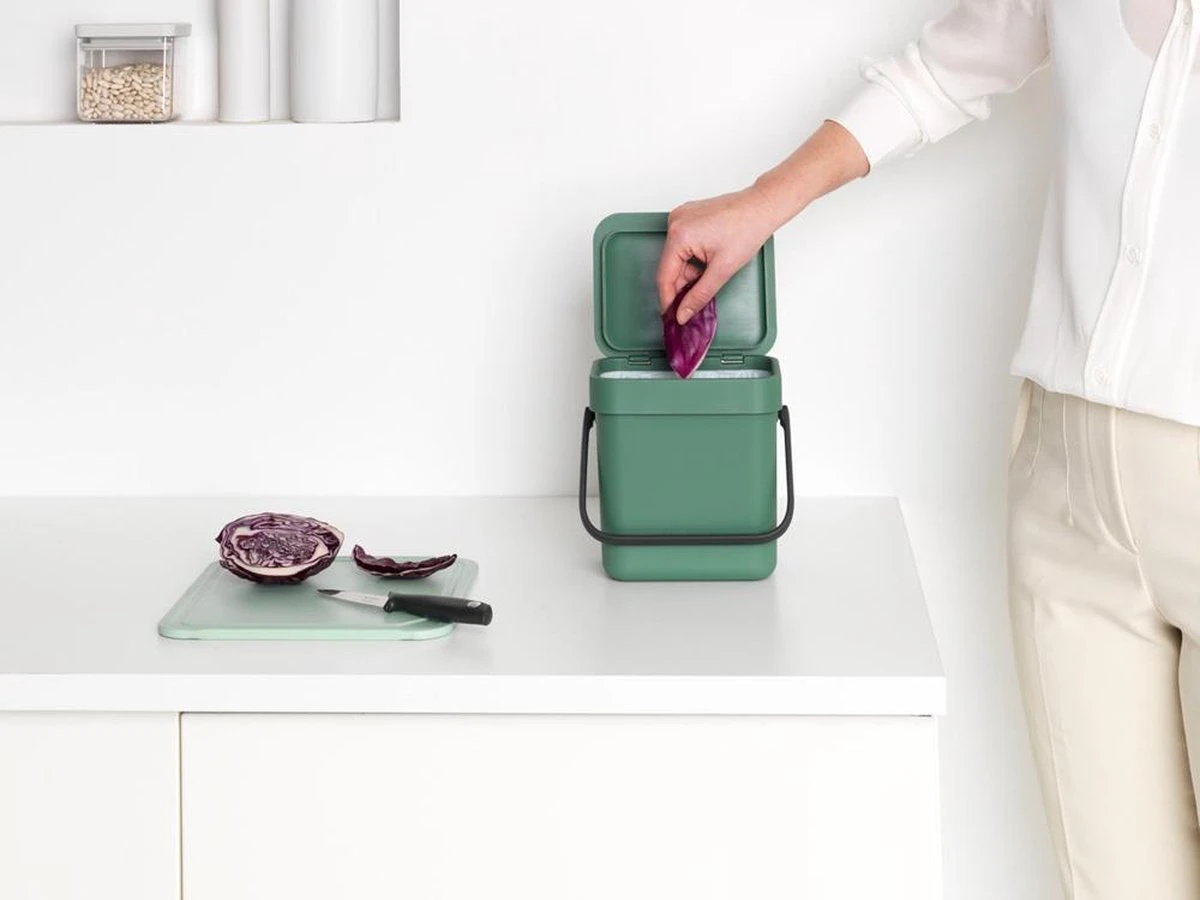 Brabantia Sort & Go Aanrecht Afvalbakje - 3 L - Fir Green 7 Brabantia Sort & Go Aanrecht Afvalbakje - 3 L - Fir Green - Afbeelding 5