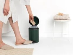 Brabantia NewIcon Prullenbak - 3 L - Pine Green -Brabantia 1200x903 1