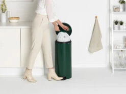 Brabantia New Icon Pedaalemmer 30 Liter -Brabantia 508391 01 50 EnvironmentImage e8d8a3b884