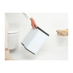 Brabantia Bo Afvalemmer 12 L -Brabantia 577772 01 41 EnvironmentImage bd1b4d45a5