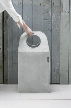 Brabantia Wasmand Met Deksel - 55 L - Grey -Brabantia 799x1200 104