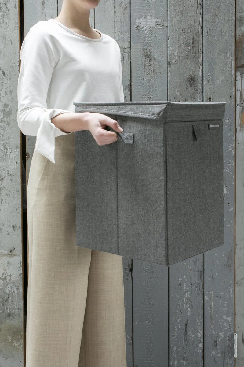 Brabantia Wasmand Met Deksel - Stapelbaar - 35 L - Pepper Black 15 Brabantia Wasmand Met Deksel - Stapelbaar - 35 L - Pepper Black - Afbeelding 13