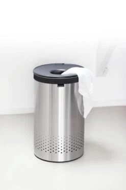 Brabantia Wasmand - 60 L - Matt Steel Met Kunststof Deksel -Brabantia 799x1200 163