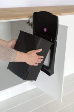 Brabantia Built-in-Bin Prullenbak - 10 L - Black -Brabantia 799x1200 46