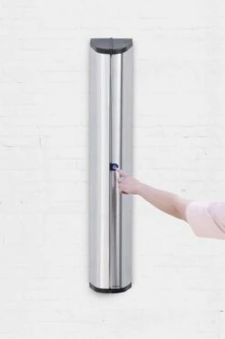 Brabantia WallFix Wanddroger - Met Opberg-/Beschermbox - 24 M - Metallic Grey 16 Brabantia WallFix Wanddroger - Met Opberg-/Beschermbox - 24 M - Metallic Grey -Brabantia 799x1200 87