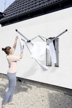 Brabantia WallFix Wanddroger - Met Opberg-/Beschermbox - 24 M - Metallic Grey 19 Brabantia WallFix Wanddroger - Met Opberg-/Beschermbox - 24 M - Metallic Grey -Brabantia 799x1200 90