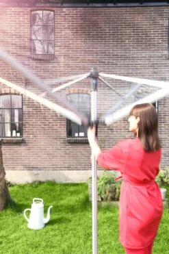 Brabantia Lift-o-Matic Advance Droogmolen Met Kunststof Betonanker, Beschermhoes En Wasknijpertasje - 50 M - Zilvergrijs -Brabantia 799x1200 98