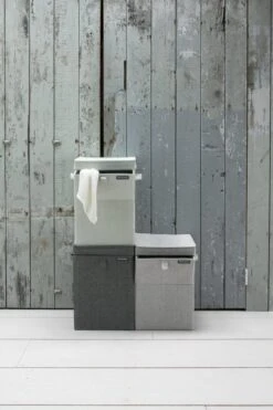 Brabantia Wasmand Met Deksel - Stapelbaar - 35 L - Grey -Brabantia 799x1200 99