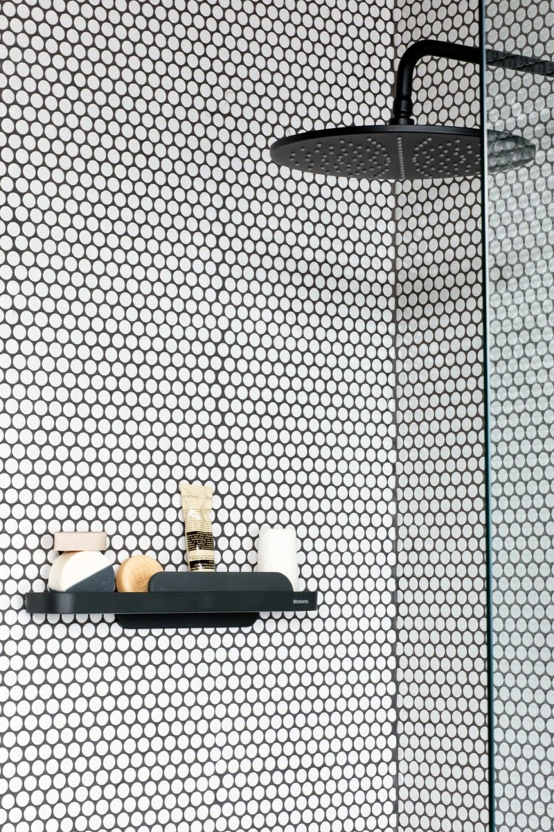 Brabantia MindSet Doucheplank Met Wisser - Mineral Infinite Grey 10 Brabantia MindSet Doucheplank Met Wisser - Mineral Infinite Grey - Afbeelding 8