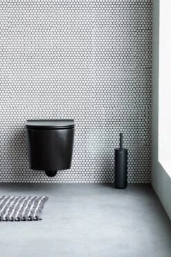 Brabantia MindSet WC Borstel Siliconen Met Houder - Mineral Infinite Grey 23 Brabantia MindSet WC Borstel Siliconen Met Houder - Mineral Infinite Grey -Brabantia 800x1200 18