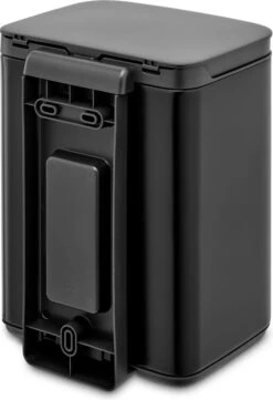 Brabantia Bo Prullenbak - 4 L - Matt Black -Brabantia 820x1200 1