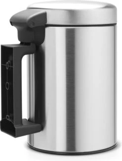 Brabantia NewIcon Wandprullenbak - 3 L - Matt Steel -Brabantia 916x1200 1
